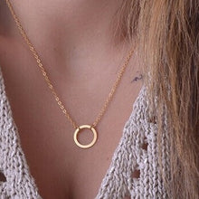 Load image into Gallery viewer, European and American jewelry leaf clavicle chain brand temperament personality fashion simple circle bar Necklace woman